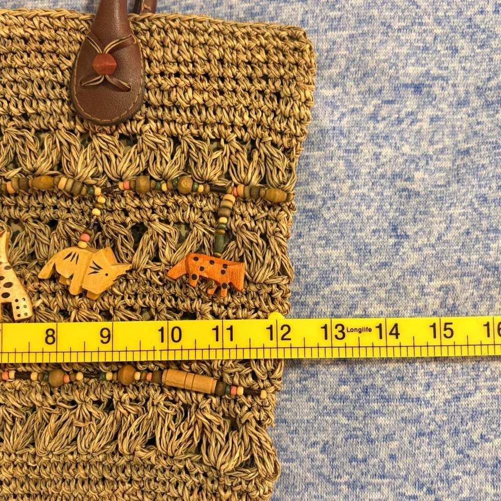 VTG St. John's Bay Safari Woven Straw Tote Bag Carved Wooden Animals Boho Beach